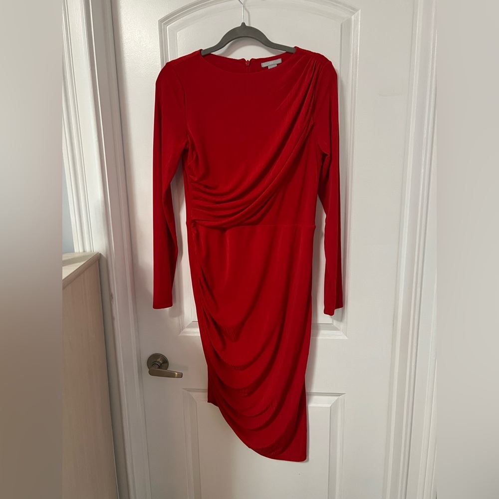 Red fitted cocktail dress